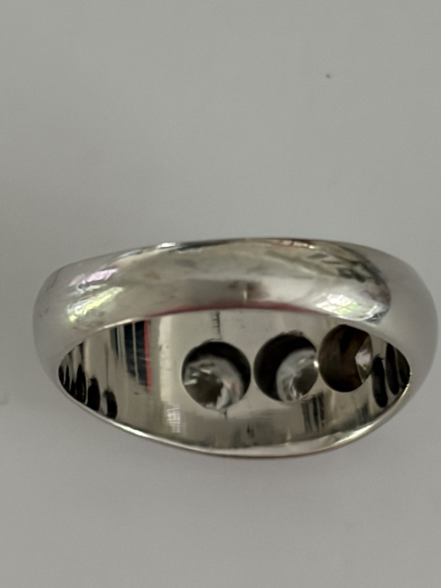 7687 - White Gold Diamond Bangle Ring-photo-4