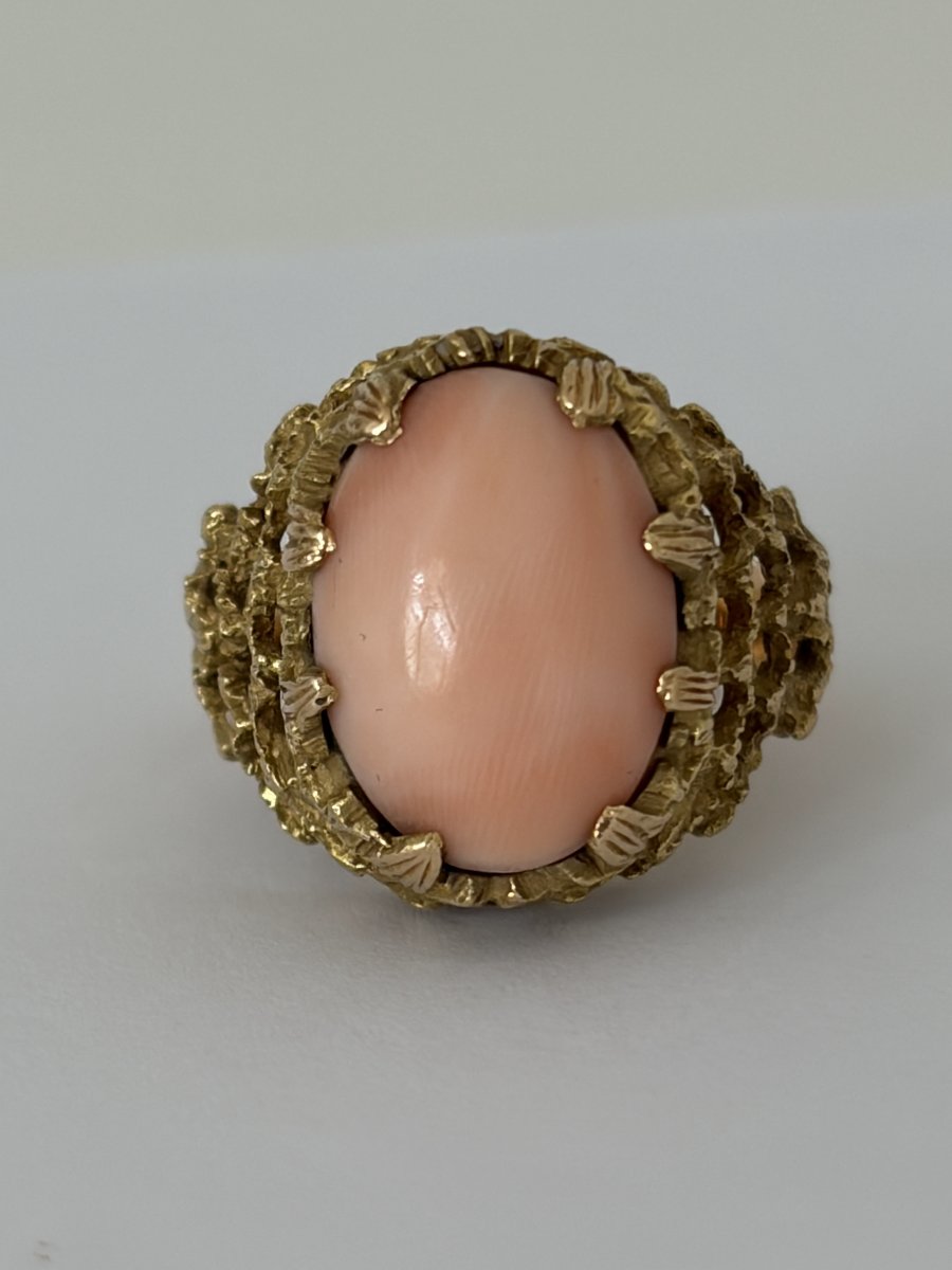 7736- Bague Vintage Or Jaune Texturé Corail