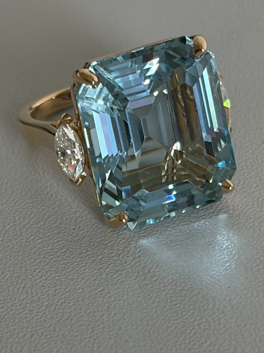 7748 - New 24k Yellow Gold Aquamarine Ring With Diamonds-photo-2