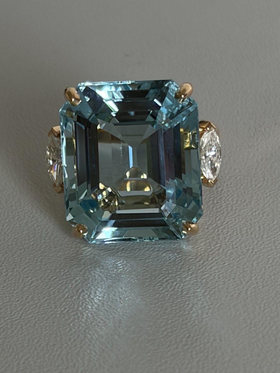 7748 - New 24k Yellow Gold Aquamarine Ring With Diamonds