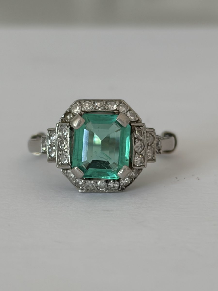 8007- Bague Platine Emeraude Diamants-photo-2