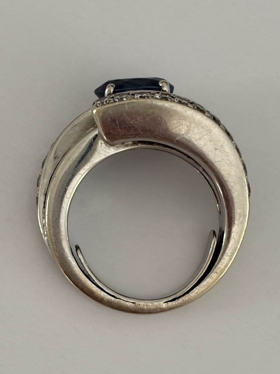 8027 - Vintage White Gold Ring With Tanzanite And Diamonds-photo-3