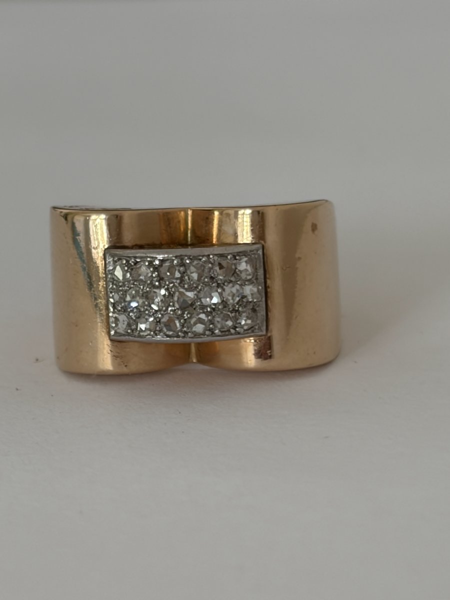 8123 - Yellow Gold And Platinum Tank Ring With Diamonds