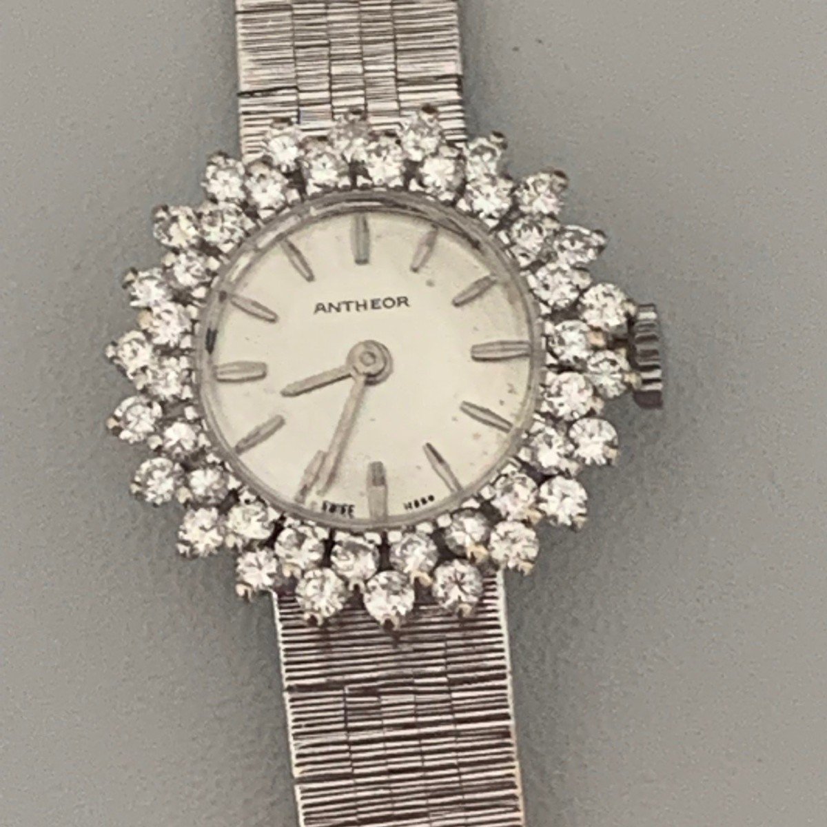 3100 – Montre Or Gris Diamants