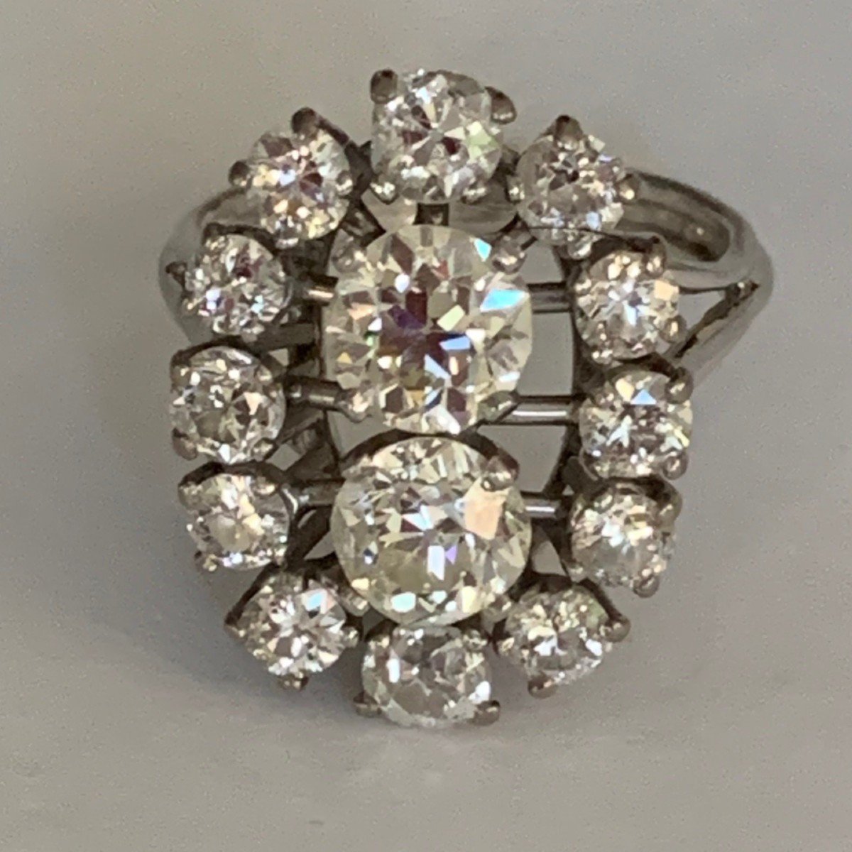 3472 – White Gold Platinum Diamond Ring