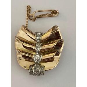 4148– Yellow Gold Platinum Diamond Clip Brooch