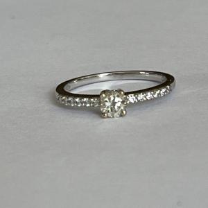 1194– White Gold Diamond Ring