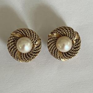 4483– Rose Gold Pearl Clip-on Earrings