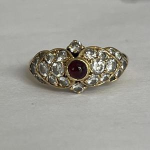 4540- Fred Ring Yellow Gold Ruby Diamonds
