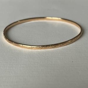 5063- Chiseled Yellow Gold Rigid Bangle Bracelet