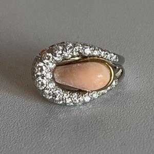 5089- Yellow Gold Coral Diamonds Ring