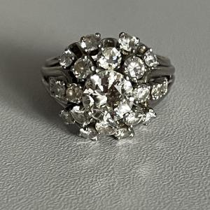 5079- Gold Thread Dome Ring Gray Platinum Diamonds (1.20 Ct In The Center)