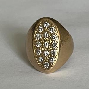 4459- Yellow Gold Diamond Signet Ring