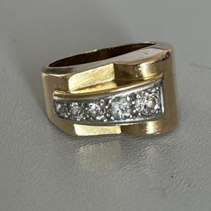 5322- Yellow Gold And Gray Diamond Tank Ring