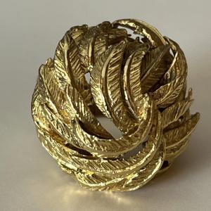 5371- Yellow Gold Foliage Ball Ring