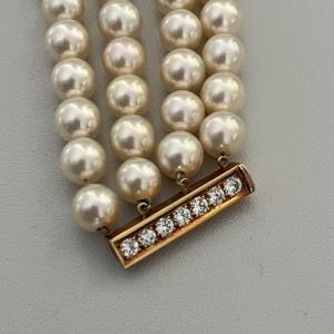 4984- Bracelet 4 Rows Of Pearls Clasp Yellow Gold Diamonds