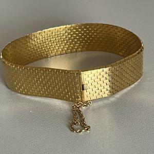 5517- Yellow Gold Soft Bracelet