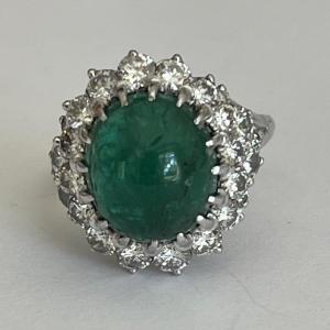 5484- Emerald Cabochon Diamonds White Gold Ring