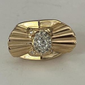 5590- Yellow Gold Diamond Butterfly Ring
