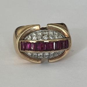 5541- Important Yellow Gold Ruby Diamond Tank Ring