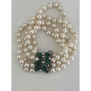 6955- 4 Row Pearl Bracelet Yellow Gold Clasp Engraved Emeralds