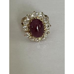 4532- Bague Or Jaune Rubis Cabochon 4,70 ct Diamants