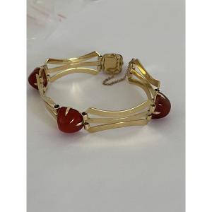 7033- Art Deco Yellow Gold Carnelian Bracelet