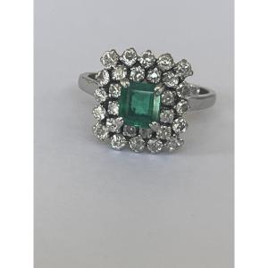 7127 - Vintage Ring In White Gold, Platinum, Emerald, And Diamonds