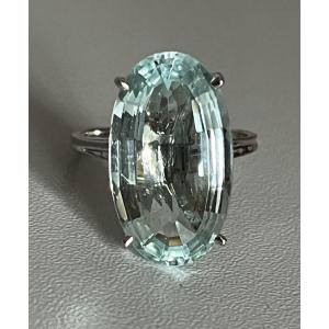 7135 - 13.00 Ct Grey Gold Aquamarine Ring