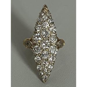 7230- Bague Marquise Or Jaune Artent Diamants 2,50 ct