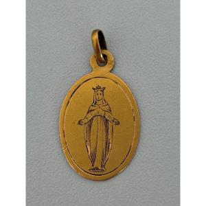 7613b- Yellow Gold Religious Medal