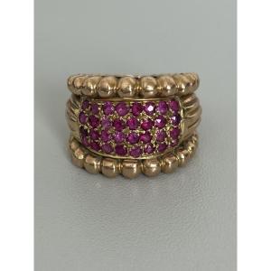 7650- Vintage Yellow Gold Ruby Band Ring