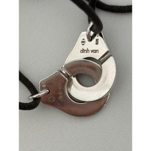 2729- Van Dinh "silver Handcuff" Necklace
