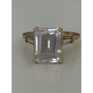 7898 - Yellow Gold And Imitation Diamond Ring