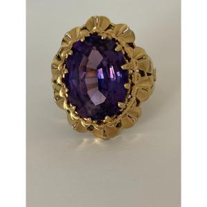 7964 - Vintage Yellow Gold Ring With Purple Stone