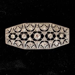 3301 – Broche Plaque Platine Diamants Années 1925