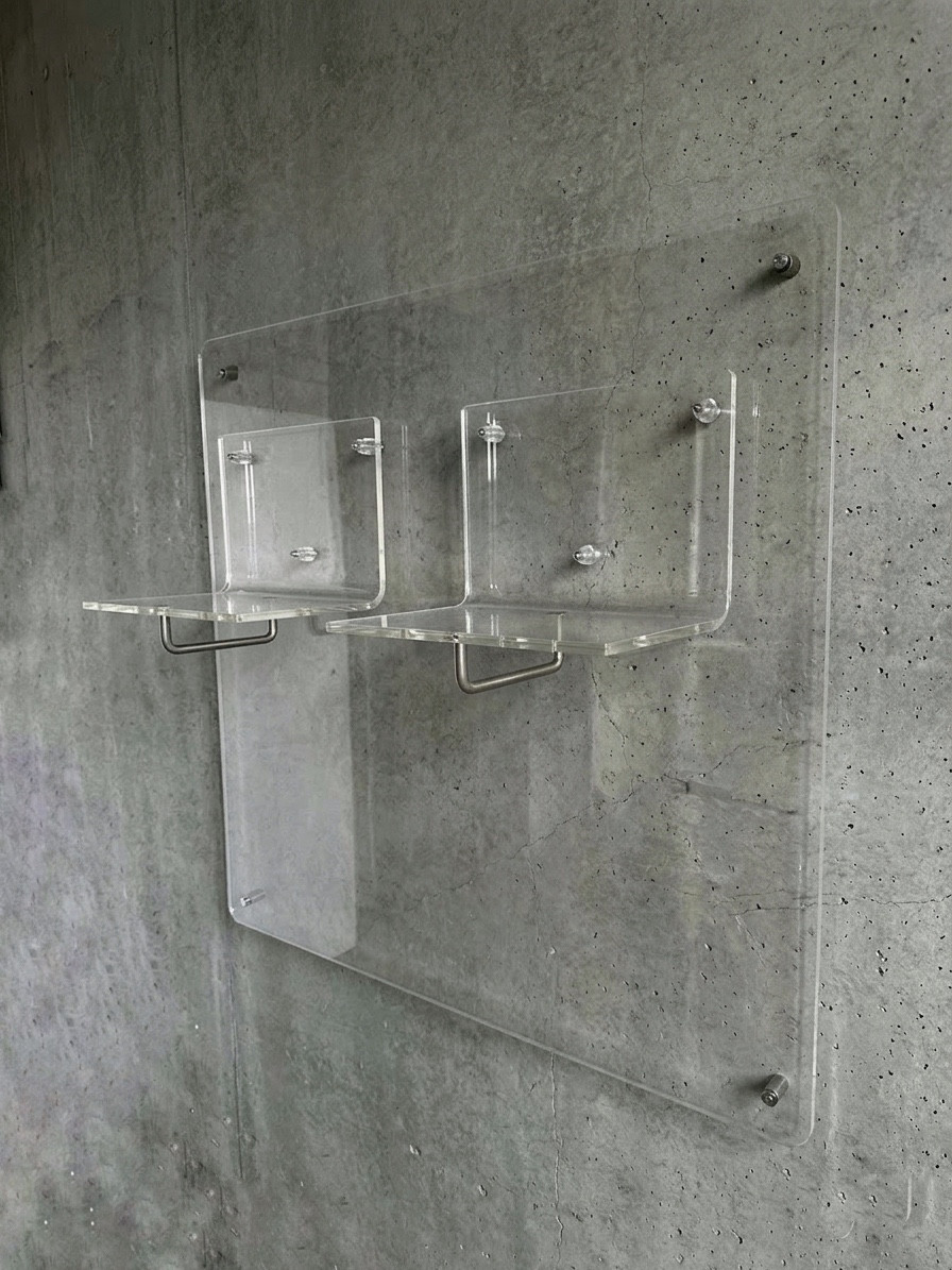 Portemanteau Space  1970