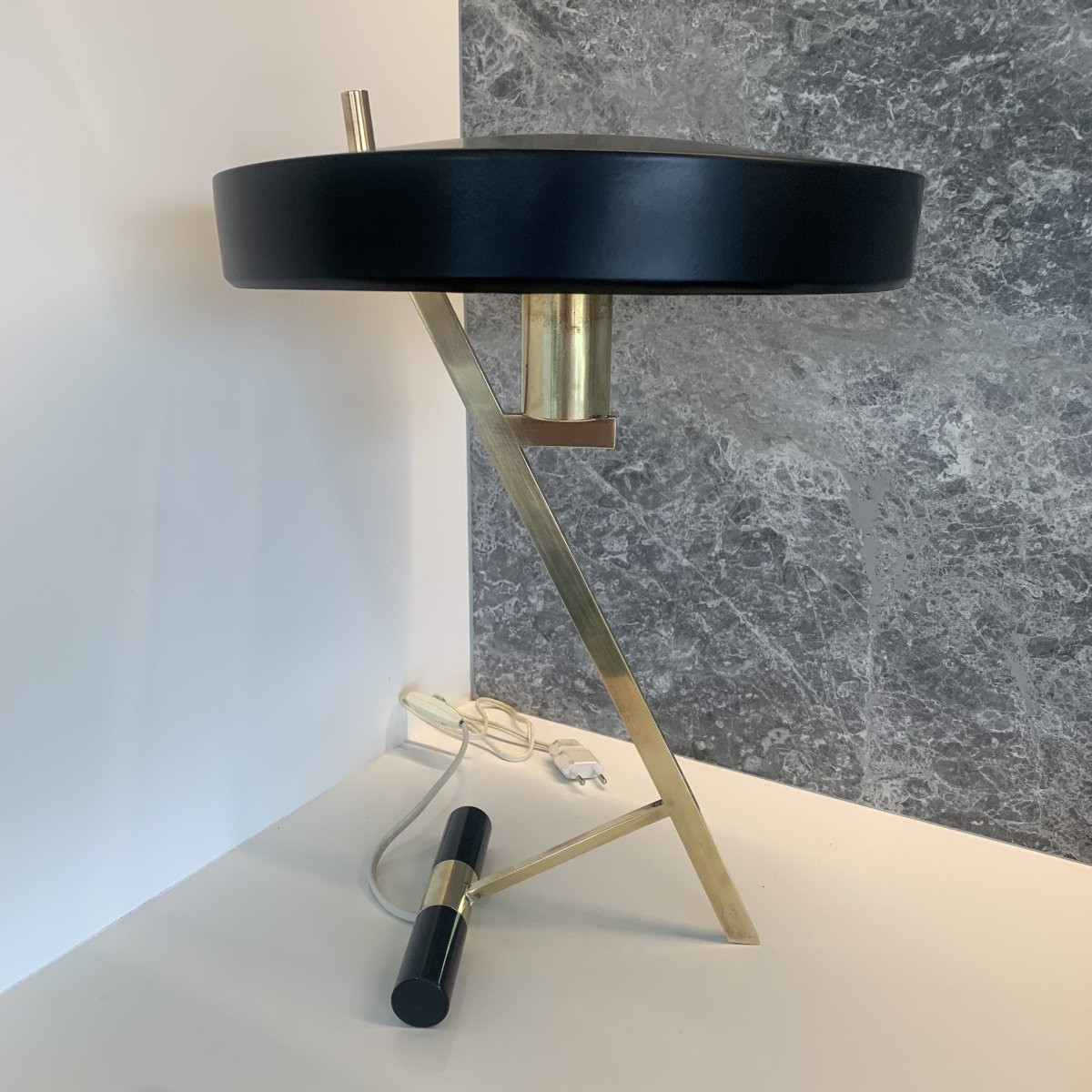 Diplomat Z-model Table Lamp By Louis Kalff For Philips-photo-2