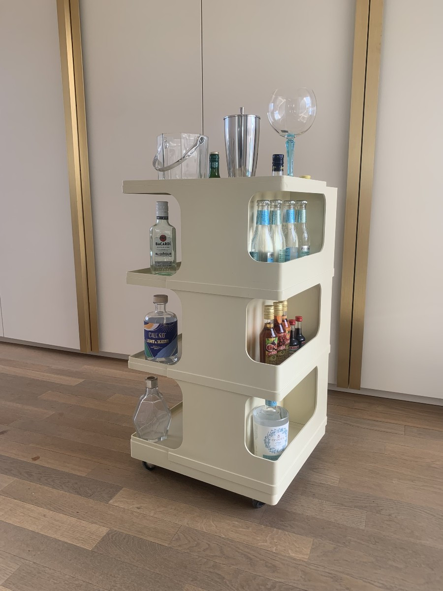 Jolly Bar Cart
