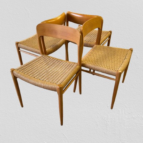 Ensemble de 8 chaises de Niels Otto Møller pour J.L. Møllers Møbelfabrik  -photo-2