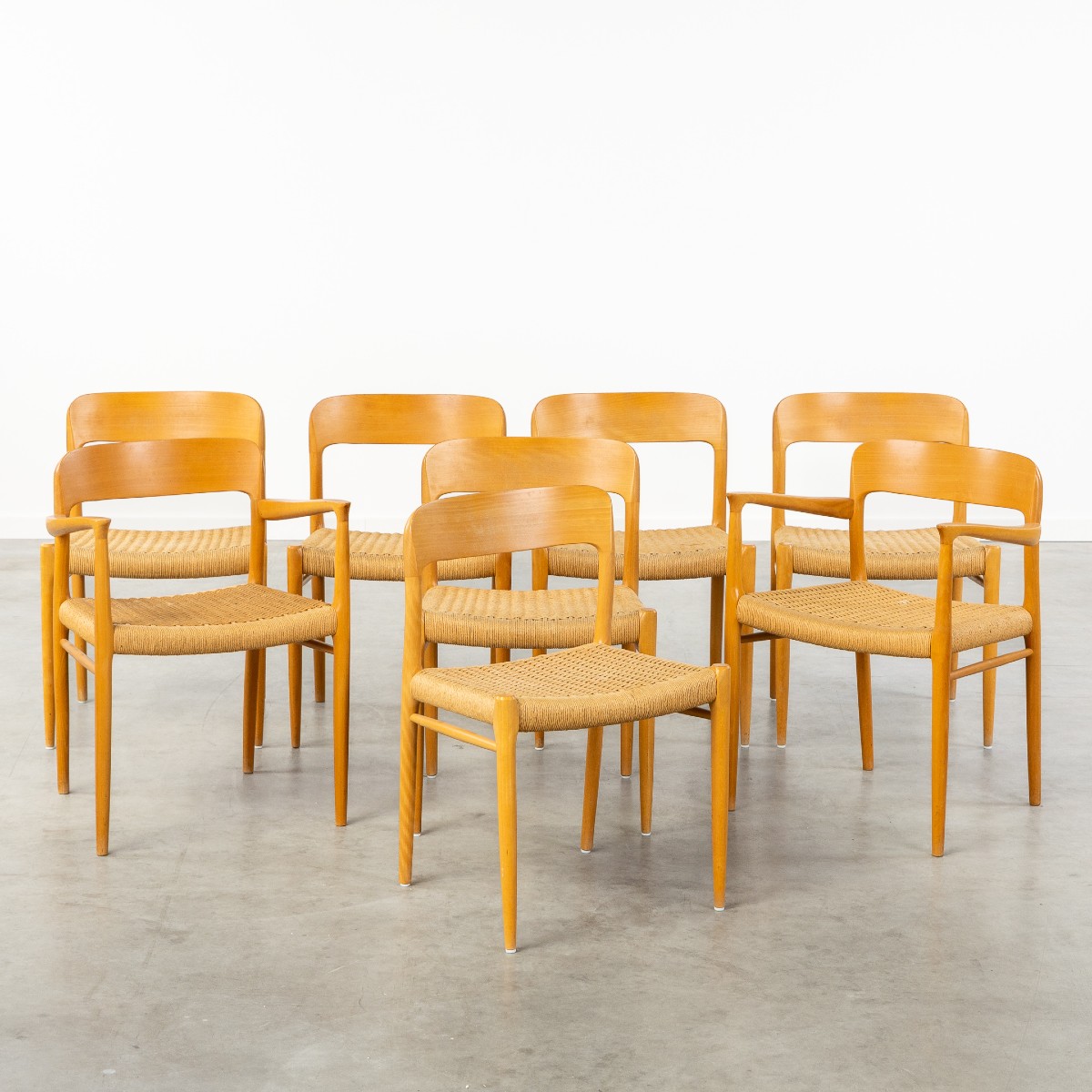 Ensemble de 8 chaises de Niels Otto Møller pour J.L. Møllers Møbelfabrik  