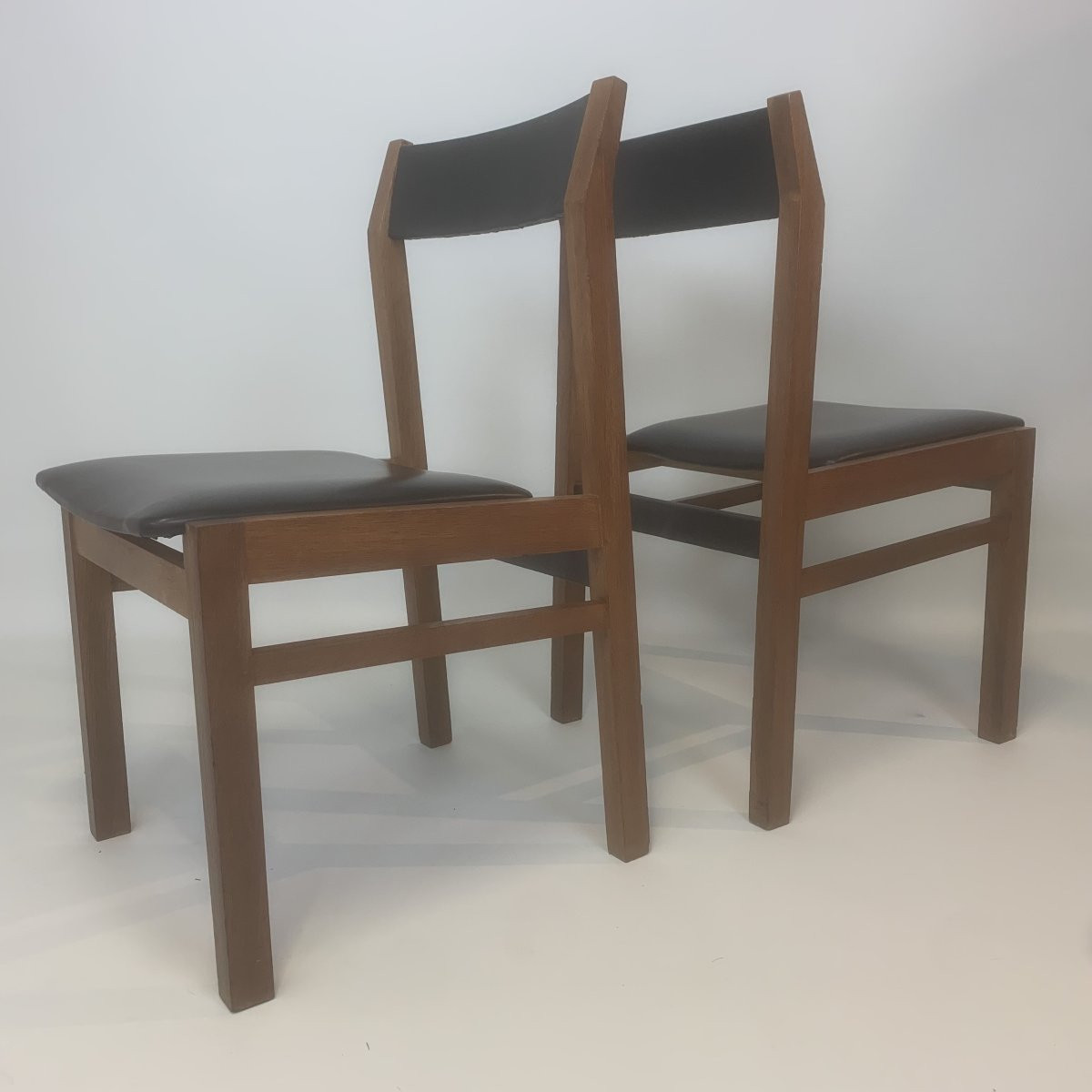 Dining Chairs By Pieter De Bruyne For V-form -photo-1