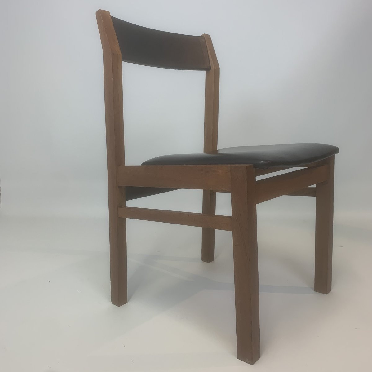 Dining Chairs By Pieter De Bruyne For V-form -photo-7