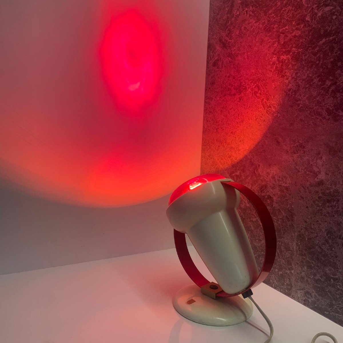 Lampe chauffante Infraphil de Charlotte Perriand pour Philips-photo-2
