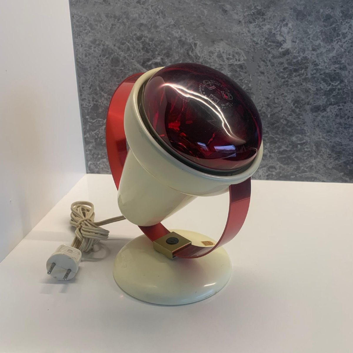 Lampe chauffante Infraphil de Charlotte Perriand pour Philips-photo-7