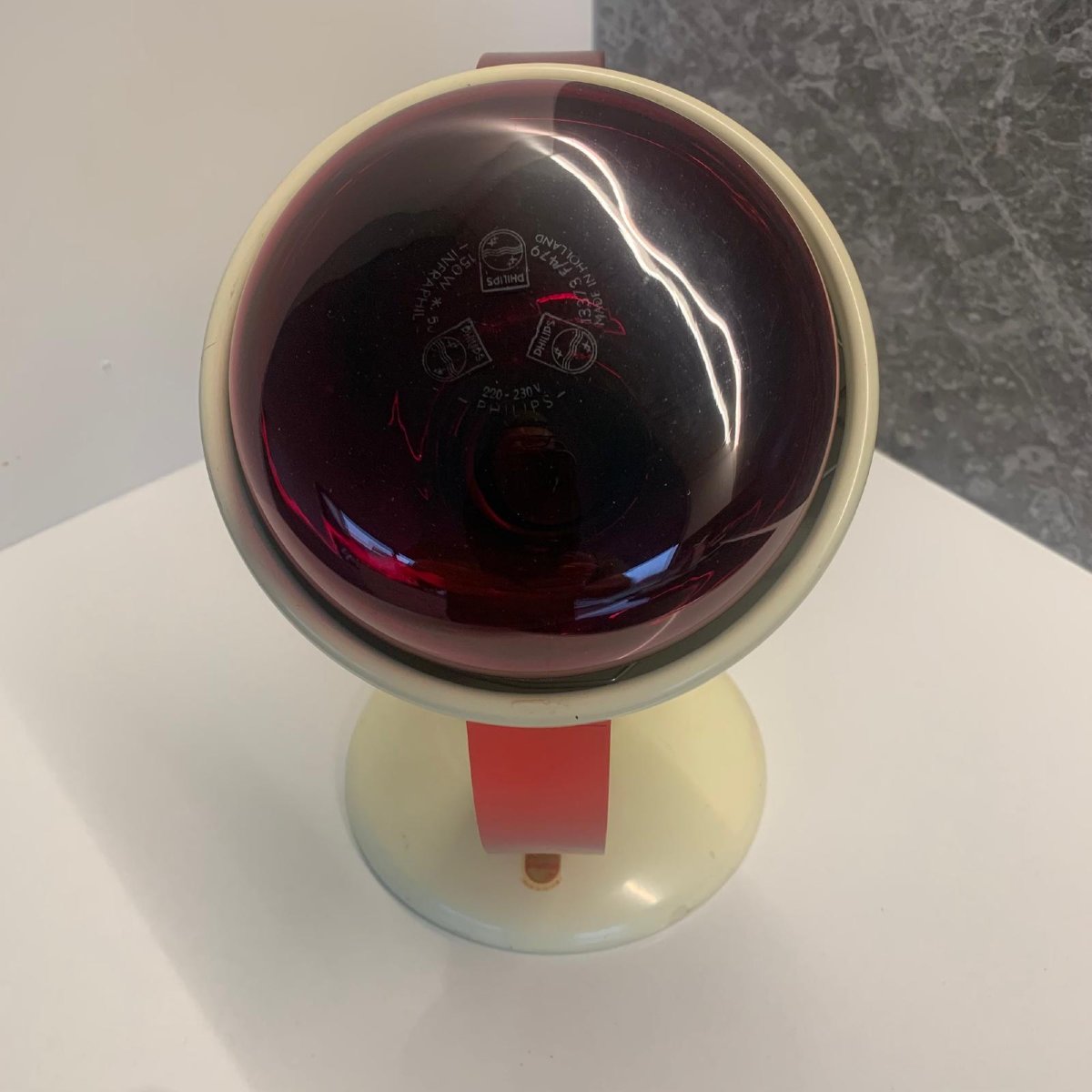 Lampe chauffante Infraphil de Charlotte Perriand pour Philips-photo-8