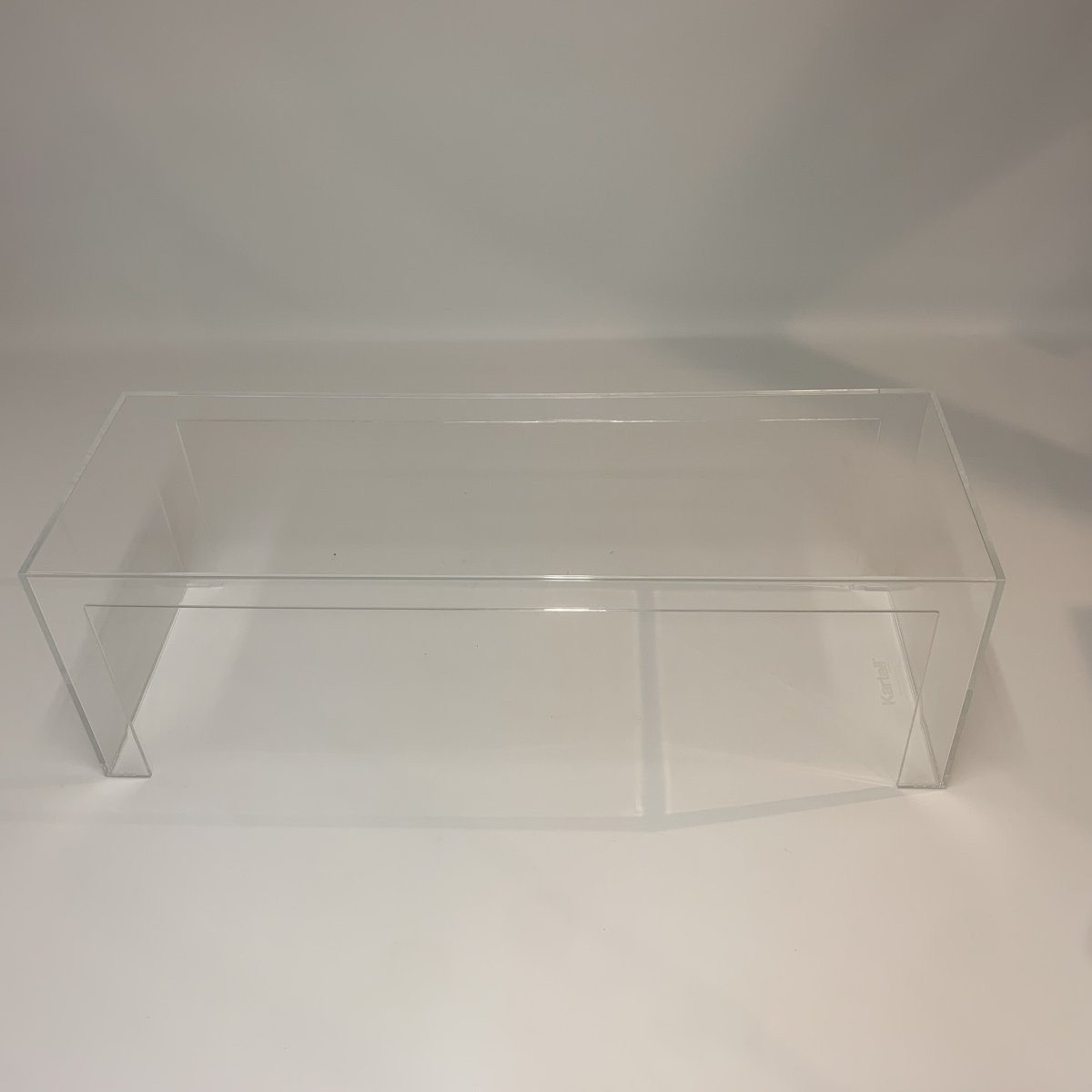 “invisible Light” Coffee Table By Tokujin Yoshioka For Kartell-photo-7