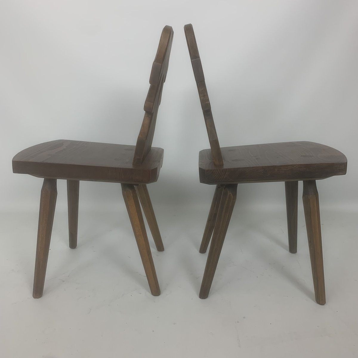 Pair Of Brutalist “arts And Crafts” Chairs -photo-3