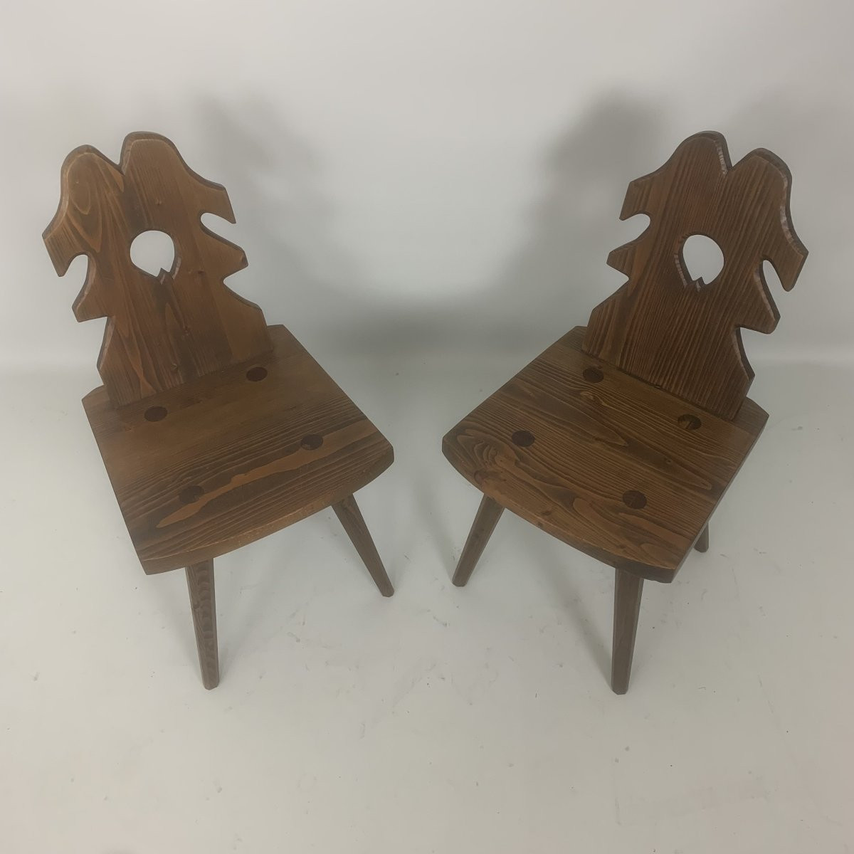 Pair Of Brutalist “arts And Crafts” Chairs -photo-8
