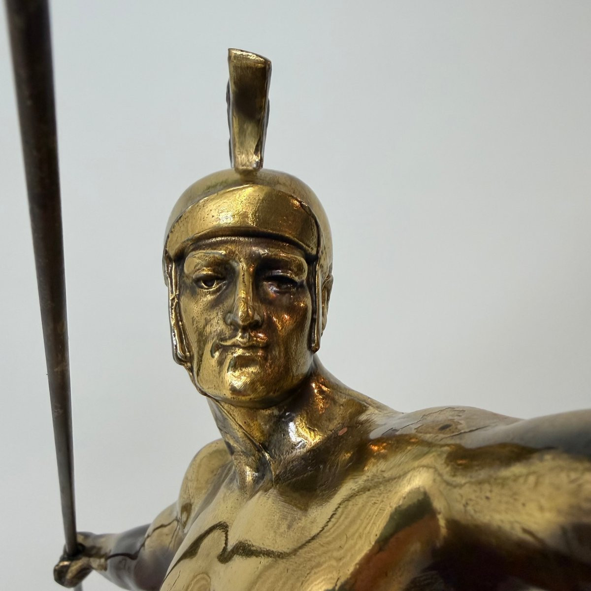 Sculpture en laiton représentant Achille sur un socle en marbre-photo-2
